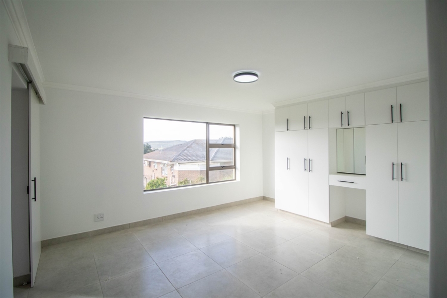 3 Bedroom Property for Sale in Fraaiuitsig Western Cape